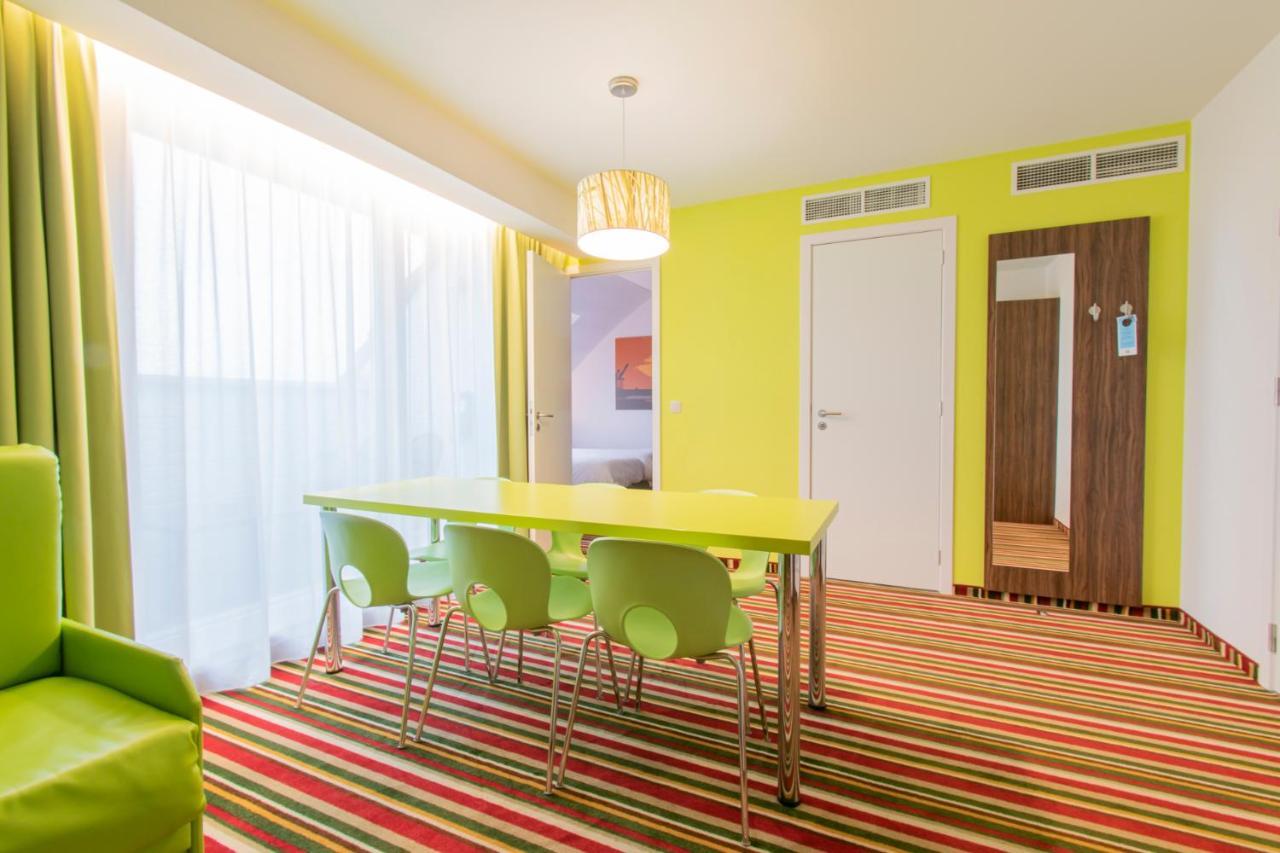 Отель Ibis Styles Zeebrugge Braambeierhoek Экстерьер фото